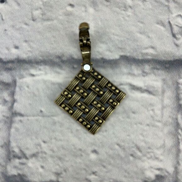 Premier Designs Antique Gold Necklace with Magnetic Statement Pieces Bundle - Picture 12 of 16